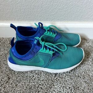 Nike Teal and Navy Athletic Shoes